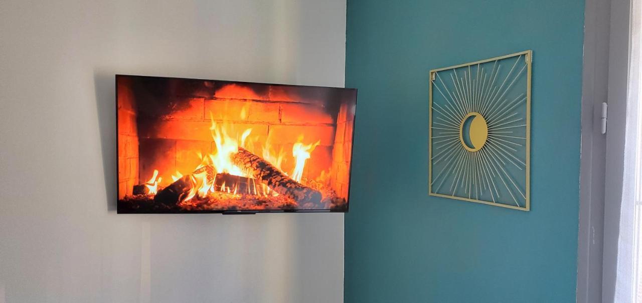 Triangle D'Or - Calme Et Cosy, Appartement 1 Chambre Сен-Кантен Екстериор снимка
