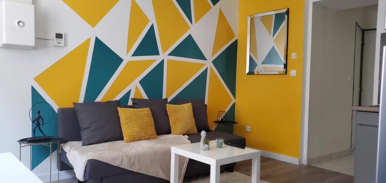 Triangle D'Or - Calme Et Cosy, Appartement 1 Chambre Сен-Кантен Екстериор снимка